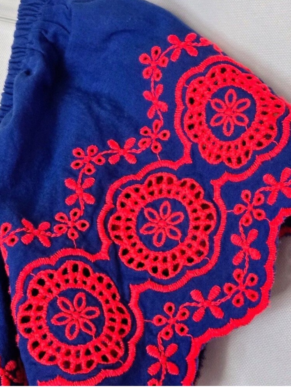 Lilly Pulitzer Kalama on off shoulder jersey dress - Picture 5 of 9